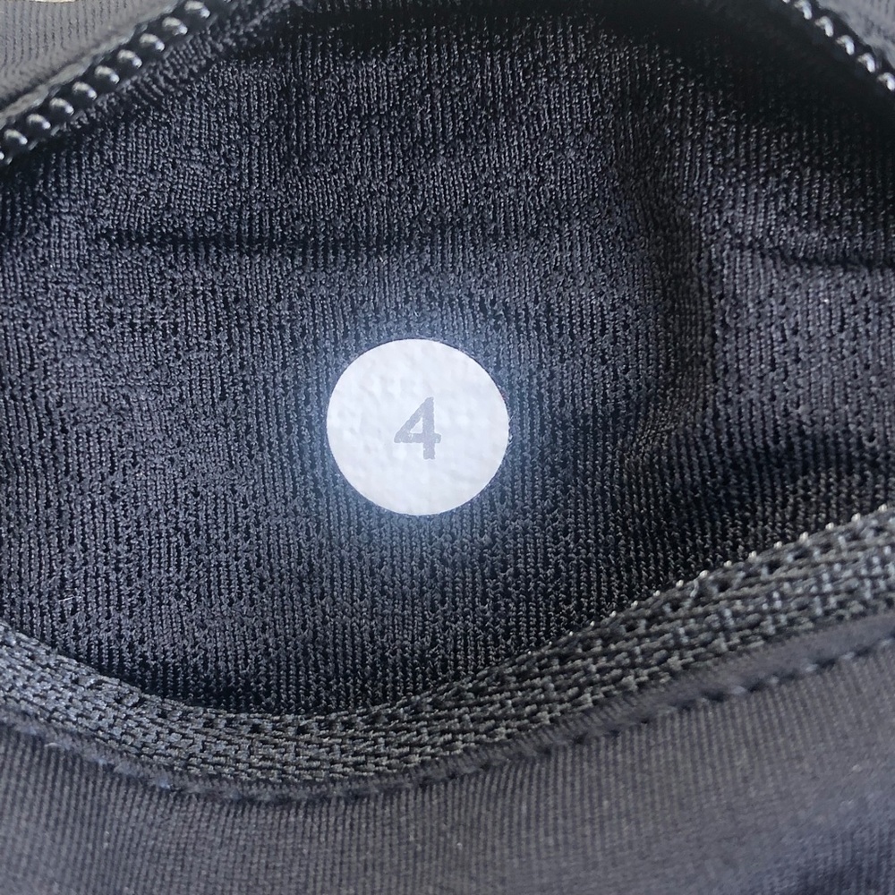 Lululemon Speed Short - Picture 9 of 11